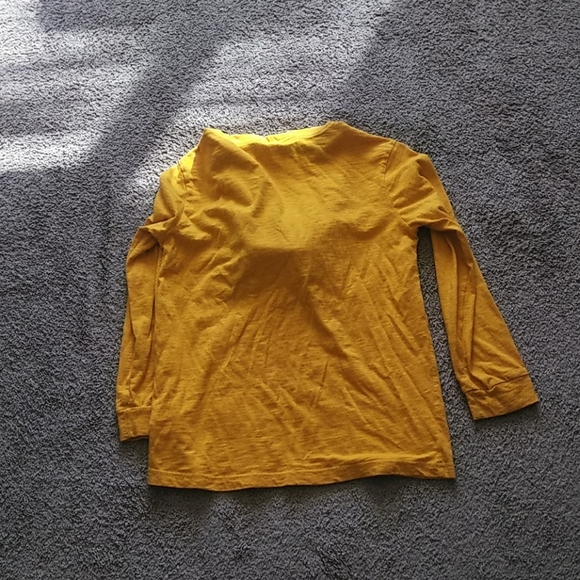 Shirt with a hood - Picture 2 of 2